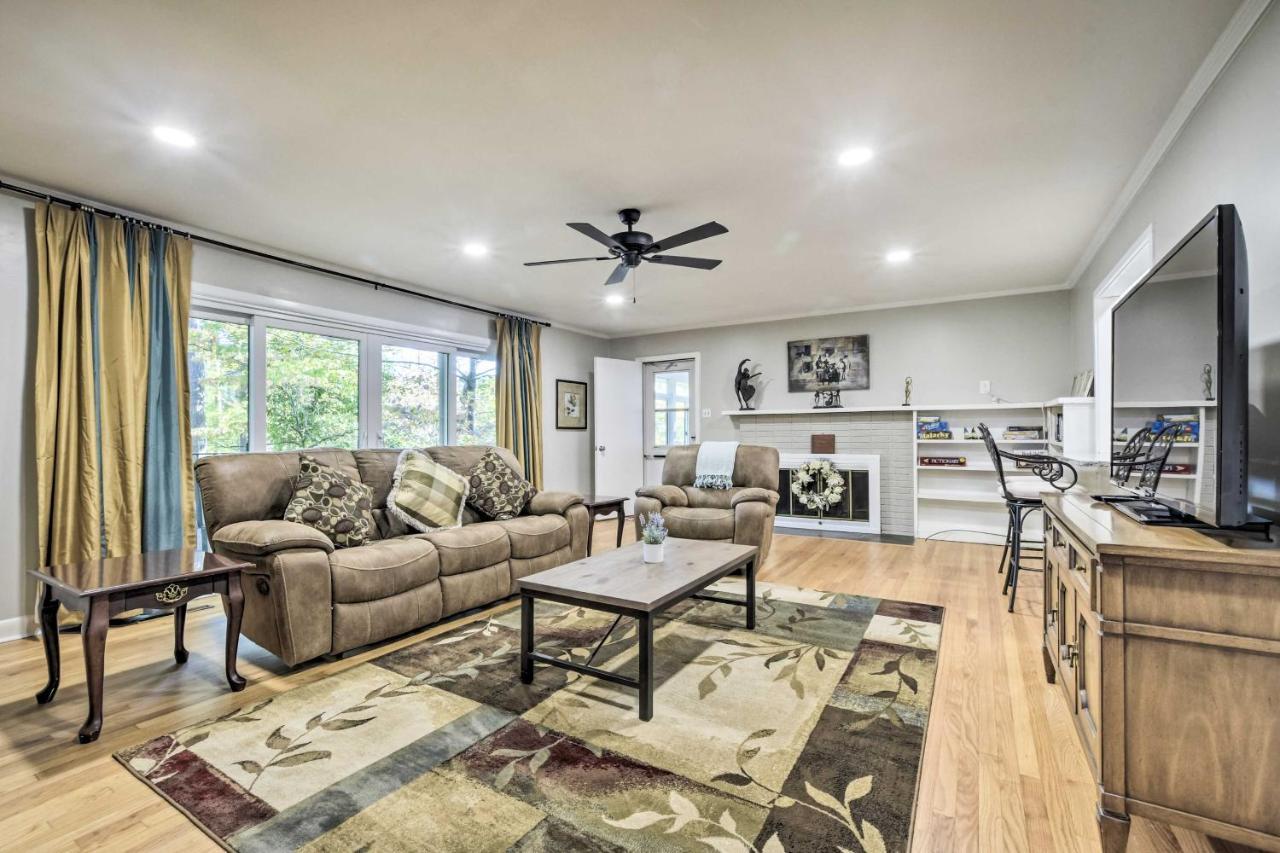 Durham Home Floor-To-Ceiling Windows With View Exterior photo